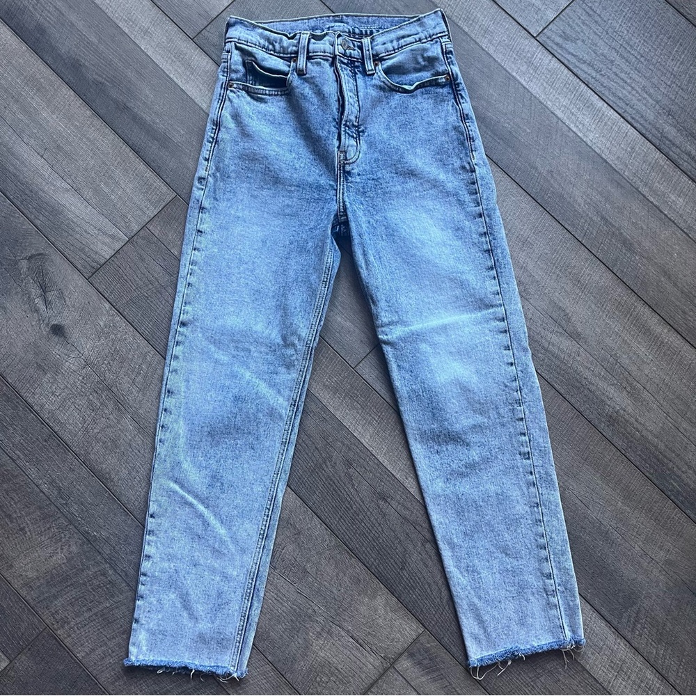 Old Navy Sky Hi Button-Fly Straight Jeans